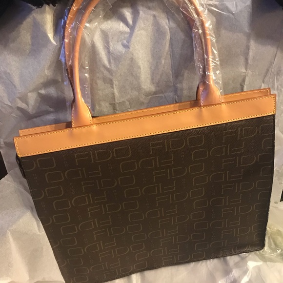 Handbags - Leather shoulder bag